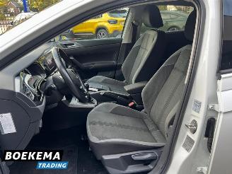 Volkswagen Polo 1.0 TSI Highline R-Line LED Stoelverw. Navi Climate Cruise picture 15