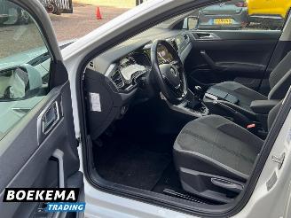 Volkswagen Polo 1.0 TSI Highline R-Line LED Stoelverw. Navi Climate Cruise picture 14