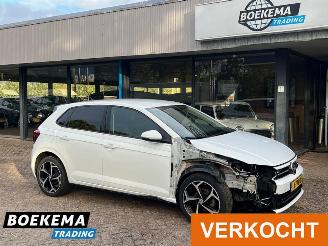 skadebil auto Volkswagen Polo 1.0 TSI Highline R-Line LED Stoelverw. Navi Climate Cruise 2019/5