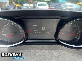 Peugeot 308 SW 1.2 PureTech Blue Lease Navigatie Climate Cruise picture 24
