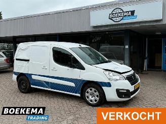 Avarii auto utilitare Peugeot Partner 120 1.6 BlueHDi Premium Navigatie Cruise PDC Airco Schuifdeur 2018/11
