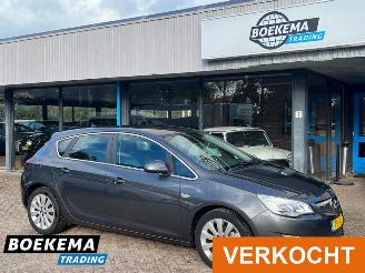 Auto incidentate Opel Astra 1.6 Cosmo Navigatie Cruise Climate PDC 2010/8