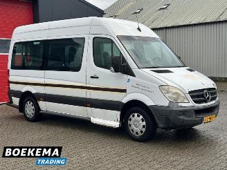 Schade bestelwagen Mercedes Sprinter 311 2.2 CDI Aut 9-Pers. rolstoellift Airco 2009/1