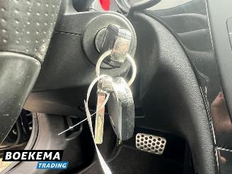 Opel Insignia 2.0 T Sport 4x4 250PK Aut Navi Climate Stoelver. picture 24