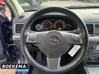 Opel Signum 2.2 16V Executive 155PK Aut Navi Cruise PDC Trekh. picture 23