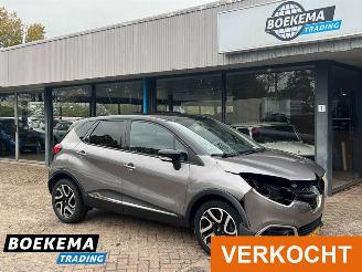 Voiture accidenté Renault Captur 1.5 DCI Dynamique Leder Navi Climate PDC 2014/7