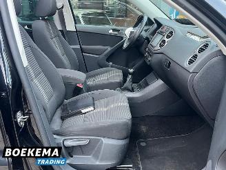 Volkswagen Tiguan 2.0 TDI Comfort&Design Pano Stoelverw. Cruise Climate PDC Trekh. picture 22