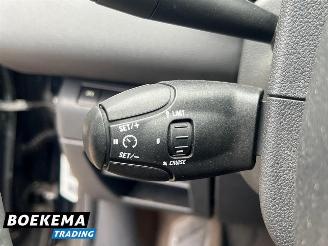 Peugeot 5008 2.0 HDI 7-Pers Aut Clima Cruise Navi PDC Trek. picture 25