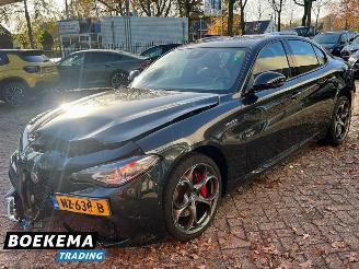 Alfa Romeo Giulia 2.0 T AWD Veloce 280PK Aut Leer Navi Stuur/Stoelverw. Cruise PDC picture 4