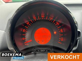 Peugeot 108 1.0 e-VTi Active Airco 5-Deurs picture 24