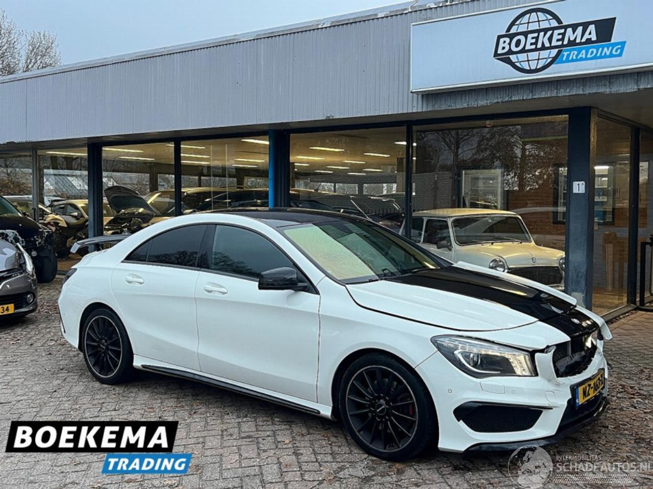Mercedes Cla-klasse 250 Sport 211PK AMG Memory Harman Kardon Navigatie Cruise