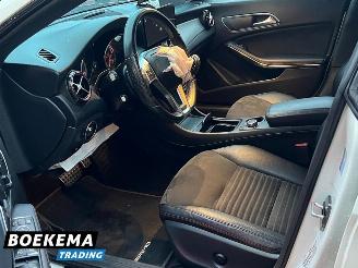 Mercedes Cla-klasse 250 Sport 211PK AMG Memory Harman Kardon Navigatie Cruise picture 15