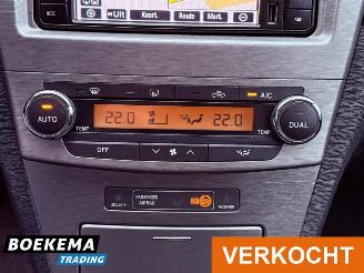 Toyota Avensis wagon 1.8 VVTi Navigatie Camera Climate Cruise picture 23