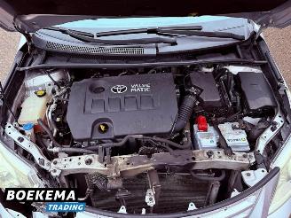 Toyota Avensis wagon 1.8 VVTi Navigatie Camera Climate Cruise picture 9