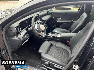 Mercedes A-klasse 180 Business Line Facelift Navi Camera Clima SHZ picture 15