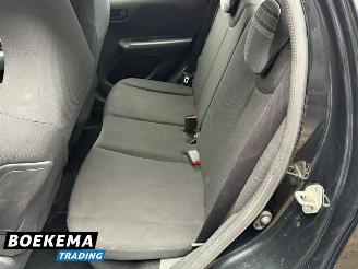 Peugeot 108 1.0 e-VTi Active Airco 5-Deurs picture 16