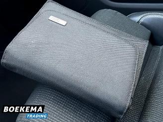 Audi Q3 1.4 TFSI Sport S-Line Automaat Climate Cruise Navi PDC picture 33