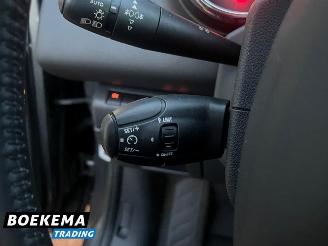 Peugeot 5008 1.6 THP ST Aut Panorama Navigatie Climate Cruise PDC Glazen dak picture 24