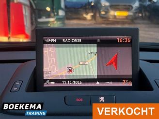Peugeot 5008 1.6 THP ST Aut Panorama Navigatie Climate Cruise PDC Glazen dak picture 26
