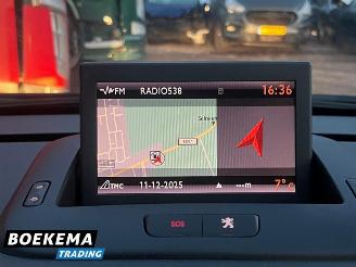 Peugeot 5008 1.6 THP ST Aut Panorama Navigatie Climate Cruise PDC Glazen dak picture 26