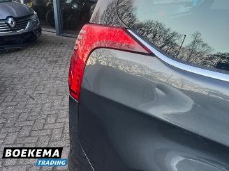 Peugeot 5008 1.6 THP ST Aut Panorama Navigatie Climate Cruise PDC Glazen dak picture 9