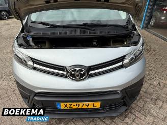 Toyota Proace 1.5 D-4D Cool 9-Persoons Panorama Airco Euro6 picture 10