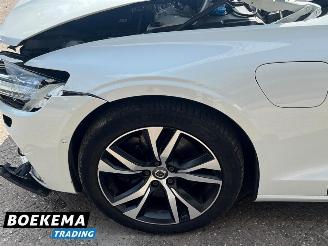 Volvo V-60 2.0 T6 Recharge AWD R-Design HUD Pano Keyless Led Navi Camera Stoelverw. picture 12