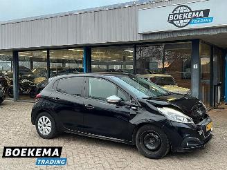 Auto incidentate Peugeot 208 1.2 PureTech Urban Soul 5-Drs Navi Cruise Airco PDC Trekh. 2015/11