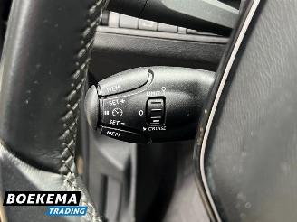 Peugeot 3008 1.2 PureTech Premium Keyless Virtual Navi Camera PDC picture 31