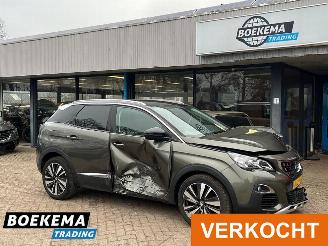Damaged car Peugeot 3008 1.2 PureTech Premium Keyless Virtual Navi Camera PDC 2020/2