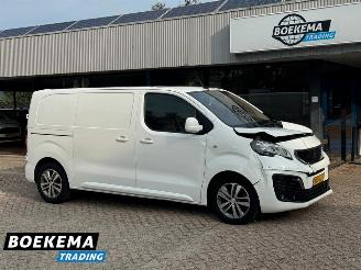 krockskadad bil bedrijf Peugeot Expert 2.0 BlueHDI 122PK AUtomaat Asphalt Navigatie Camera PDC 2020/2