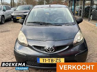 Toyota Aygo 1.0-12V picture 5