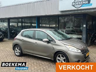 skadebil auto Peugeot 208 1.4 VTi Active 5-Drs Climate Cruise Trekh. 2012/7
