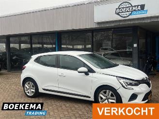 Schadeauto Renault Clio 1.0 TCe Zen 5-Drs Navi Cruise Airco PDC 2021/6