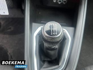 Renault Clio 1.0 TCe Zen 5-Drs Navi Cruise Airco PDC picture 28