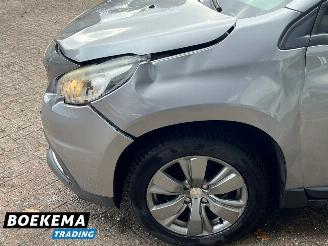 Peugeot 2008 1.2 PureTech Automaat Navi Cruise PDC picture 7