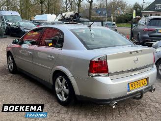 Opel Vectra 2.2 16V Elegance 155PK Aut Cruise PDC Trek. picture 3