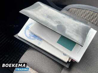 Volkswagen Touran 1.4 TSI Cross Xenon Airco Cruise PDC Trekh. picture 23