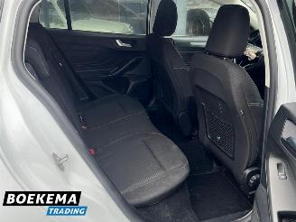 Ford Focus Wagon 1.0 EcoBoost 125PK Hybrid Navi Climate Cruise PDC Trekh. picture 21