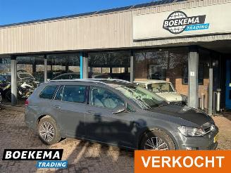 damaged passenger cars Volkswagen Golf Variant 1.2 TSI Allstar DSG Navi Cruise Stoelverw. Climate PDC 2016/6