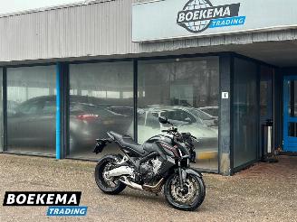 Schade motor Honda CB 650 F ABS 2015/3