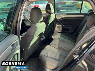 Volkswagen Golf 1.0 TSI Connected Navi Camera Cruise PDC picture 17