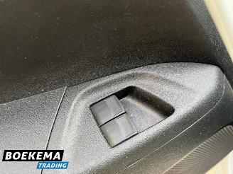 Peugeot 108 1.0 e-VTi Active 5-Drs Navi Airco Camera picture 21