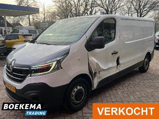 Renault Trafic 2.0 dCi 120PK L2 Navi Airco Cruise PDC picture 4