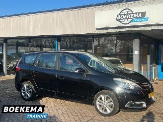 damaged passenger cars Renault Grand-scenic 1.4 TCe Expression Navi Climate Cruise Trekh. 2012/4