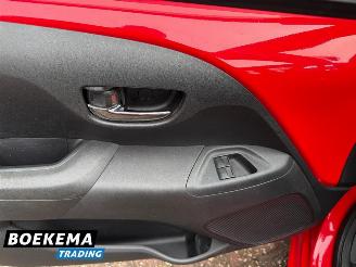 Toyota Aygo 1.0 VVT-i X-Wave Open-Dak Airco Cruise picture 14