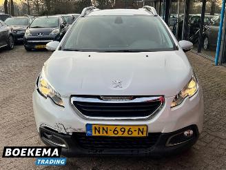 Peugeot 2008 1.2 VTi Active Premium Navi Cruise Airco PDC Trekh. picture 5