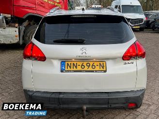 Peugeot 2008 1.2 VTi Active Premium Navi Cruise Airco PDC Trekh. picture 12