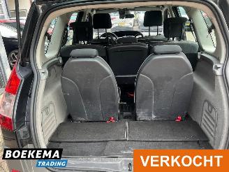 Renault Grand-scenic 1.6 16V Dynamique 7-Pers Climate Cruise picture 17