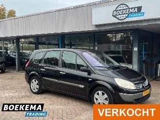 Coche accidentado Renault Grand-scenic 1.6 16V Dynamique 7-Pers Climate Cruise 2004/5